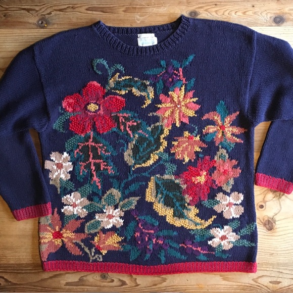 Vintage Van Heusen Navy Floral Sweater - Picture 13 of 17